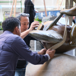 細膩的調(diào)整、溫柔地撫摸，歷經(jīng)無數(shù)日夜灌溉的小飛熊，將給予「築願景」住戶們更多的溫暖與想像。