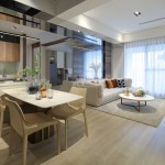 善用玻璃層板與薄窗簾，讓自然光的溫暖落入家中；客餐廚合一的設(shè)計，關(guān)照所有家人讓關(guān)係親密加分。