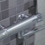 暖心的TOTO溫控熱水龍頭，提供安全又可靠的水溫，帶來更放鬆的沐浴時光，兼具安全又舒壓的衛(wèi)浴空間。