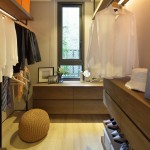 對生活喜歡井然有序的人來說，更衣室就像管家一樣，上衣下著整齊排列在前，出門「欽點(diǎn)」時更加優(yōu)雅從容。