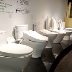 不可或缺的馬桶好朋友，每日使用上的親密接觸，如何能輕鬆清潔不費力，也是職人衛(wèi)浴選品的考量點。