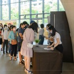 風(fēng)和日麗的午後，在臺(tái)中國(guó)家歌劇院的一隅，一場(chǎng)勇敢追夢(mèng)的故事即將揭開帷幕。