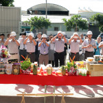 焚香裊裊間，繫起天地與人之間的溝通，期待與這塊土地譜出『心』的回憶。