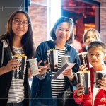 分級(jí)為普遍級(jí)的功夫熊貓4，迎來(lái)了一家大小的好夥伴們，大手?jǐn)y小手一同進(jìn)戲院觀賞這部歡樂滿滿的作品。