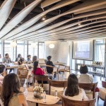 讓我們跟著總監(jiān)一同帶上行囊，將「佛羅倫斯」的香氛學(xué)問(wèn)與歷史滿(mǎn)載而歸！