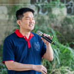 結(jié)束後，邀請同仁們分享此次淨(jìng)溪的心得，讓我們一同為環(huán)境盡一份心力，以行動守護(hù)這片土地。(圖為行銷部–楊世偉經(jīng)理)