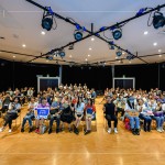 睽違許久的沙龍聚會，在歡笑與溫暖中度過，記錄下難忘的相聚時光。