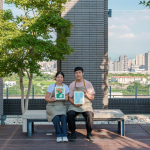 與家人親友相約一場(chǎng)藝遊時(shí)光，享受創(chuàng)作的過程，同時(shí)也在與自己對(duì)話，讓身心放鬆的溫柔練習(xí)。