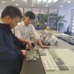 乾濕分離的淋浴間，是一個充滿安全感的私領(lǐng)域，因此挑選馬賽克磚時除了強調(diào)止滑係數(shù)，美觀上也需將低調(diào)而具有個性感的款式一併納入。