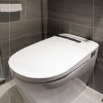 次衛(wèi)安裝免治馬桶座，提升馬桶使用舒適性，在冬天更貼近人性化的需求。