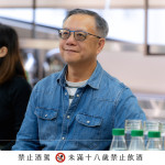 「釀酒，要從讀懂一顆果實開始」，跟著職人了解食材背後的故實，聽著關(guān)於產(chǎn)地與熟度的奧秘，揭開釀造的序幕。