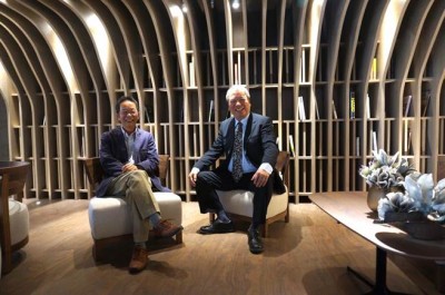 住家版國(guó)家歌劇院！新業(yè)觀峰大師競(jìng)藝，打造自然建築。