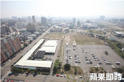 蓋完勞工宅再「殺回房市」，一推案就賣